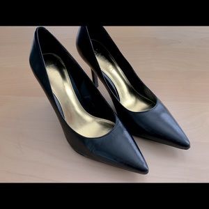 Raphl Lauren Black Stiletto Heels